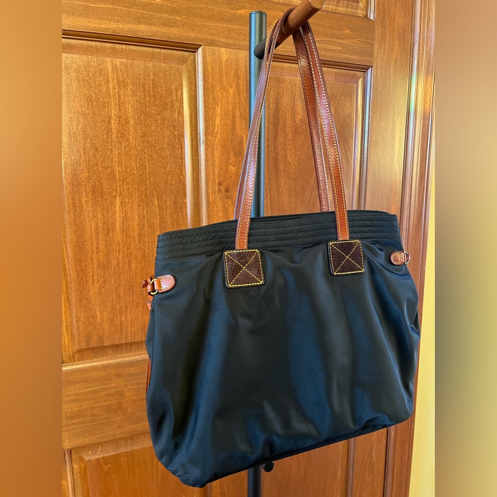 Dooney & Bourke Tote Nylon Black Brown Size Medium - Picture 9 of 17